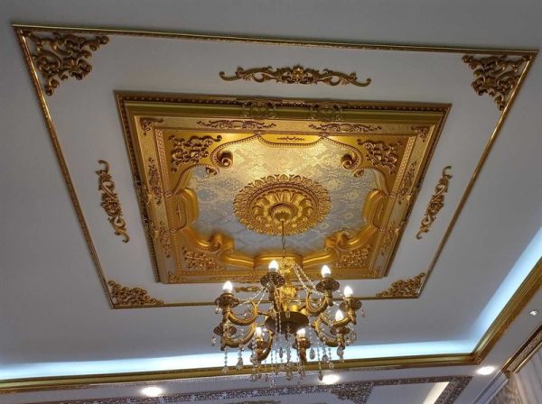 altin kare saray tavan 150150 cm 0 478e 600x448 - Altın Kare Saray Tavan 150*150 cm